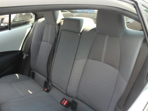 Used 2020 Toyota Corolla SE FWD image 16