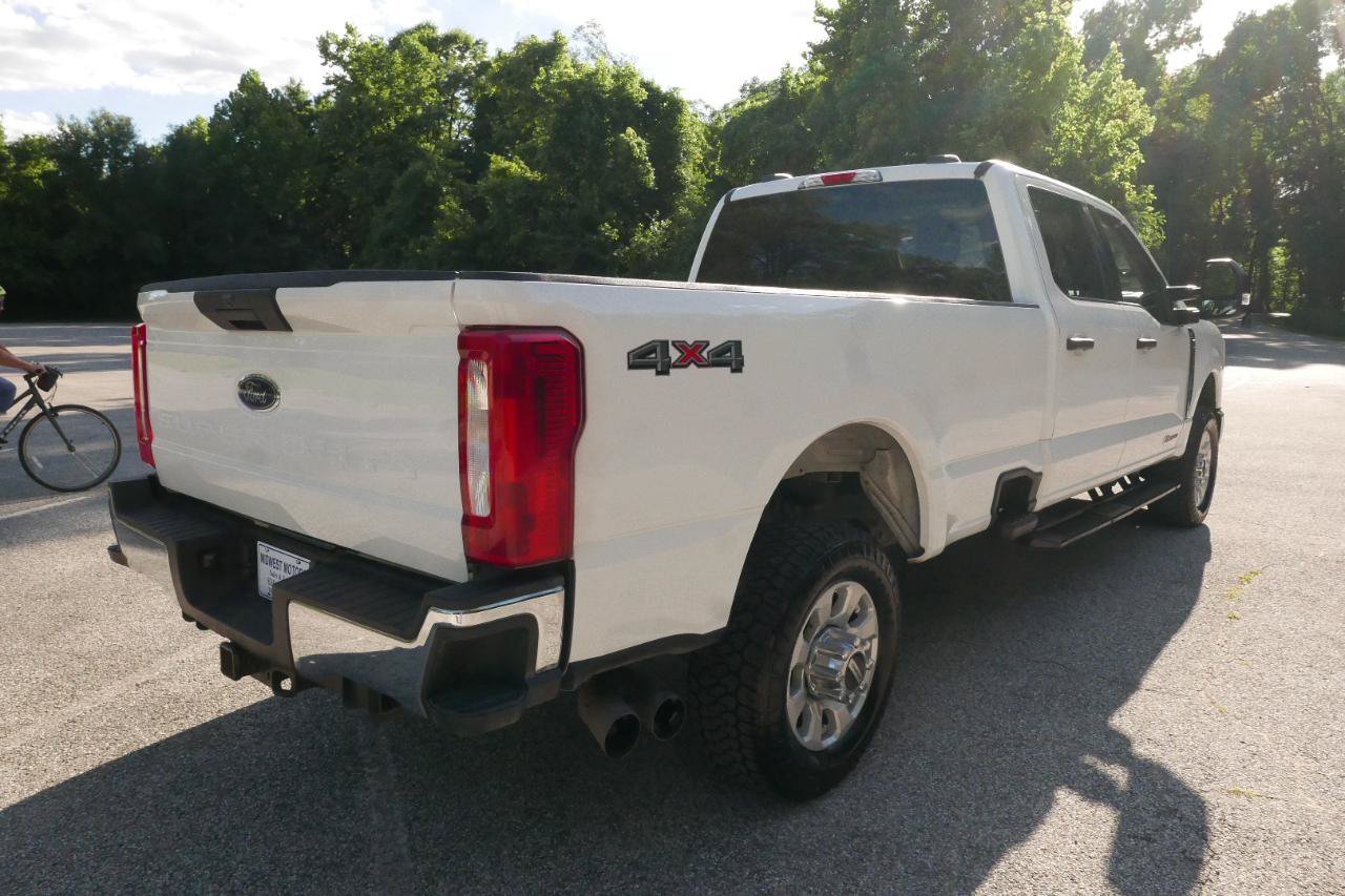 Used 2024 Ford F350 XLT AWD/4WD image 6