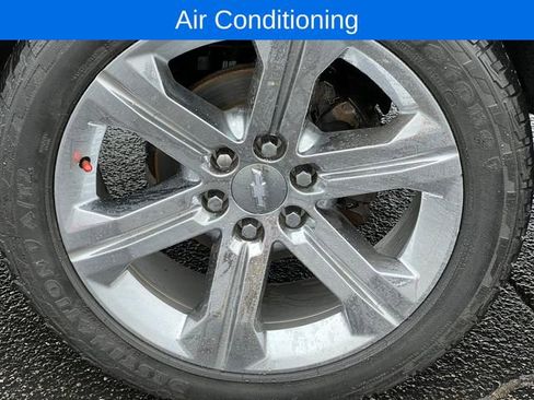 Used 2019 Chevrolet Silverado 1500 LT w/ LPO, Chrome Package image 9