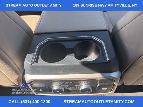 Used 2022 Ford Expedition Max Limited image 19