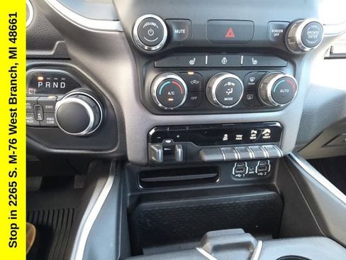 Used 2020 RAM 1500 Big Horn AWD/4WD image 29