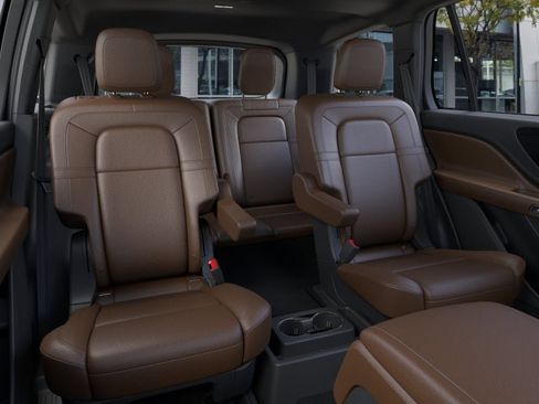 New 2026 Lincoln Aviator Reserve AWD/4WD image 11