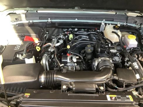 Used 2023 Jeep Wrangler Sport image 20