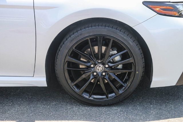 Used 2021 Toyota Camry XSE w/ Carpet Mat Package (TMS) FWD image 15