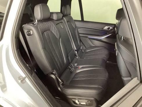 Used 2023 BMW X7 xDrive40i w/ Executive Package AWD/4WD image 42