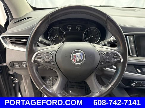 Used 2020 Buick Enclave Essence w/ Sound and Sites Package AWD/4WD image 13