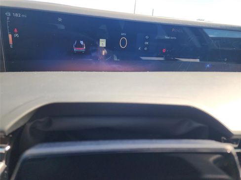 New 2025 Lincoln Nautilus Premier image 31