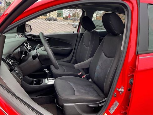 Used 2016 Chevrolet Spark LT image 22