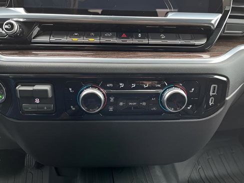 New 2026 GMC Sierra 1500 Elevation image 15