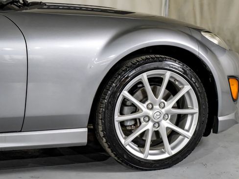 Used 2012 MAZDA MX-5 Miata Grand Touring w/ Premium Pkg image 7