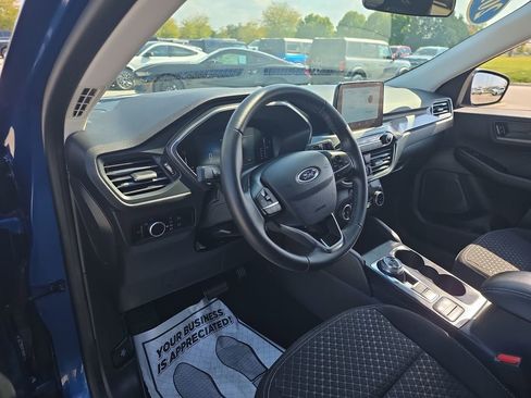 Used 2023 Ford Escape Active image 19
