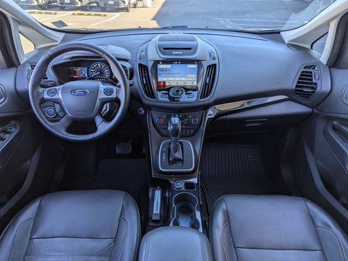 Used 2017 Ford C-MAX Energi Titanium w/ Equipment Group 501A image 24