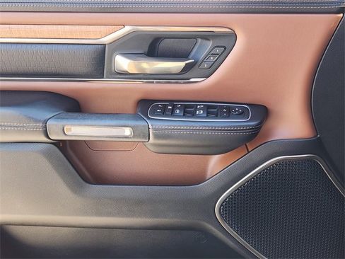 Used 2022 RAM 1500 Limited w/ Body Color Bumper Group image 23