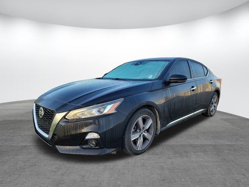 Used 2019 Nissan Altima 2.5 SV image 3