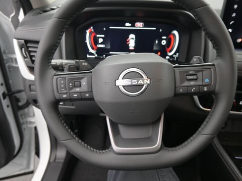 New 2026 Nissan Rogue Platinum AWD/4WD image 14
