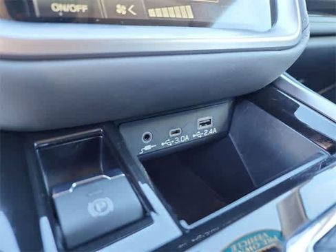 Used 2023 Subaru Outback Onyx Edition image 28