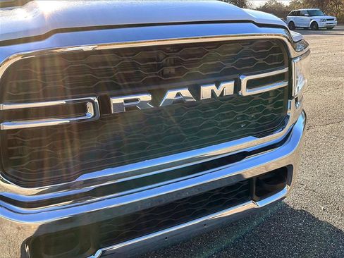 Used 2024 RAM 3500 Tradesman w/ Chrome Appearance Group image 27