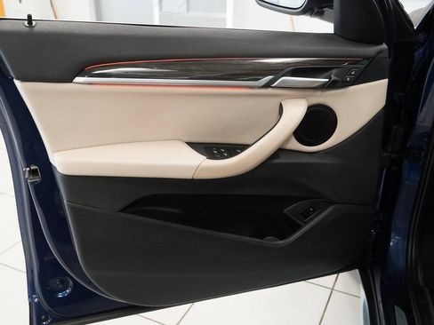 Used 2018 BMW X1 xDrive28i w/ Convenience Package image 17