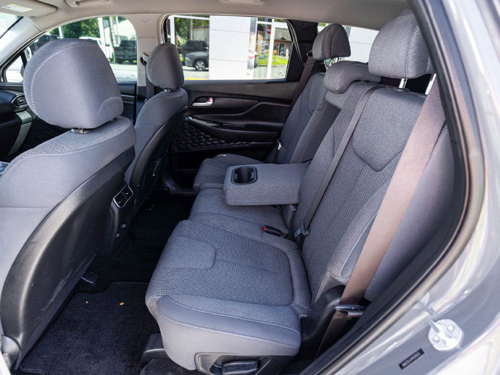 Used 2023 Hyundai Santa Fe SE w/ Cargo Package AWD/4WD image 29