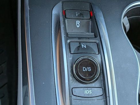 Used 2016 Acura MDX SH-AWD image 12