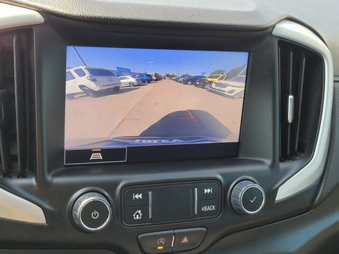 Used 2024 GMC Terrain SLT w/ Elevation Edition FWD image 27