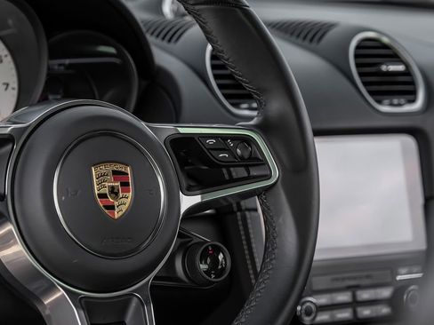 Used 2025 Porsche 718 Cayman RWD image 14