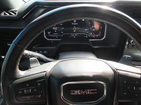 Certified 2022 GMC Sierra 1500 AT4 w/ AT4 Premium Package AWD/4WD image 37
