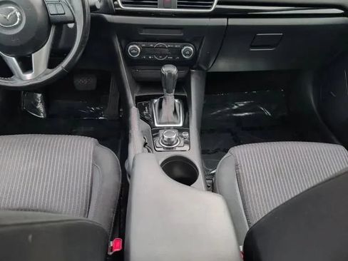 Used 2016 MAZDA MAZDA3 i Touring w/ Popular Equipment Package FWD image 20