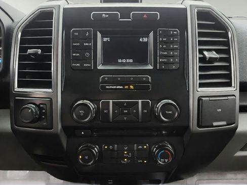 Used 2016 Ford F150 XLT AWD/4WD image 11