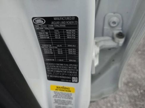 Used 2023 Land Rover Range Rover Evoque S image 16