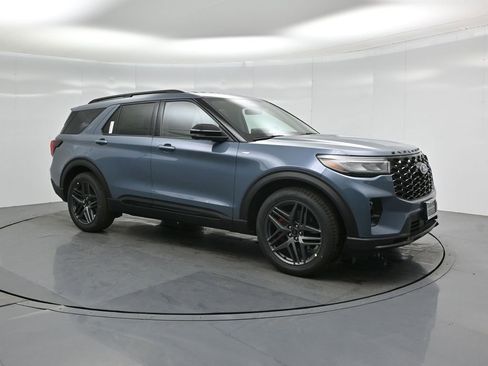 New 2026 Ford Explorer ST-Line w/ ST-Line Street Pack image 26