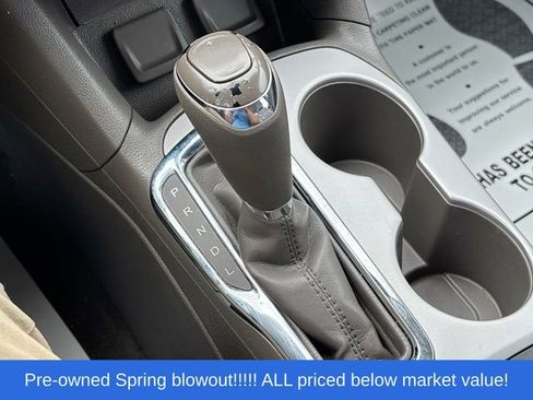 Used 2018 Chevrolet Cruze LS FWD image 25