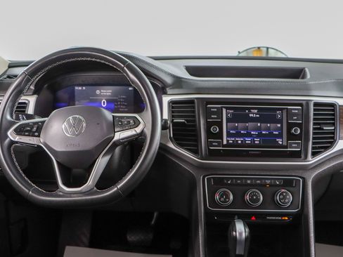 Used 2022 Volkswagen Atlas SE AWD/4WD image 17
