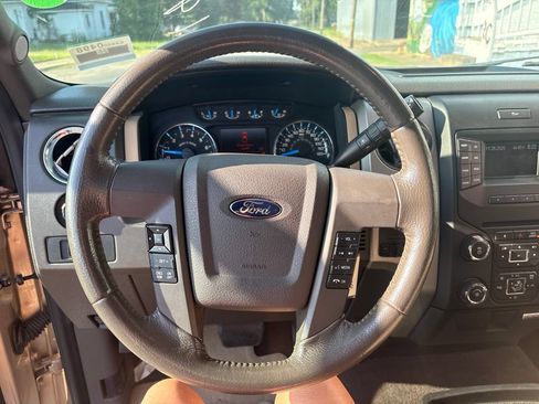 Used 2014 Ford F150 XLT w/ Equipment Group 302A Luxury AWD/4WD image 17