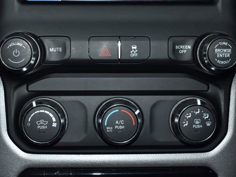 Used 2024 RAM 2500 Big Horn image 18