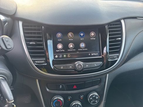 Used 2022 Chevrolet Trax LS w/ Tint and Cruise Package image 11