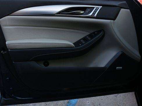 Used 2019 Cadillac CTS Luxury image 18