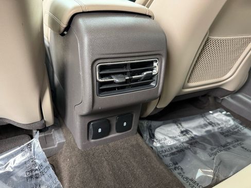 Used 2023 Lincoln Corsair Reserve w/ Equipment Group 201A image 19