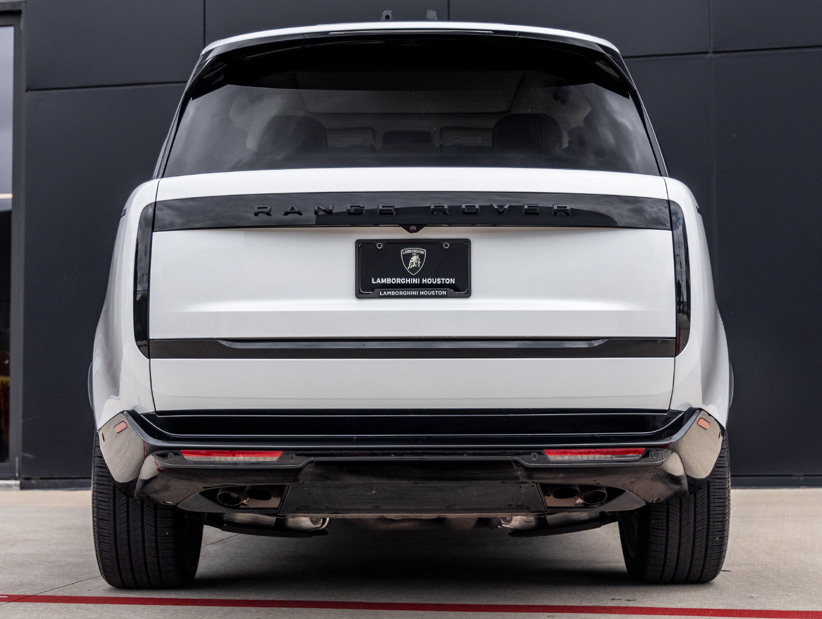 Used 2025 Land Rover Range Rover SE AWD/4WD image 7