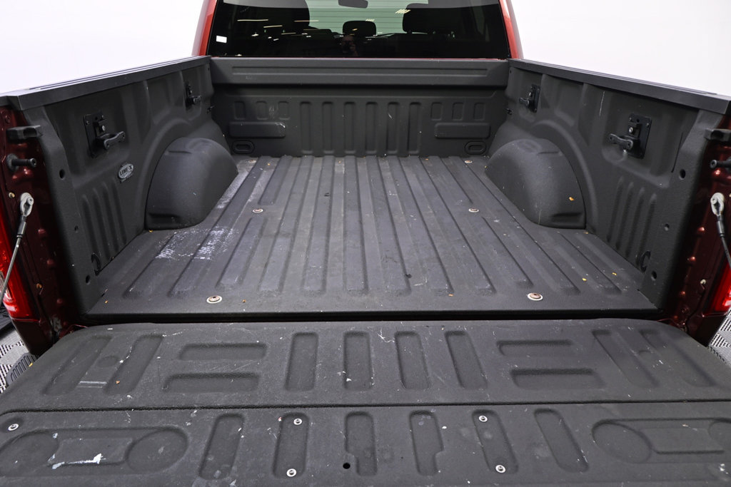 Used 2015 Ford F150 XLT w/ Equipment Group 301A Mid AWD/4WD image 19