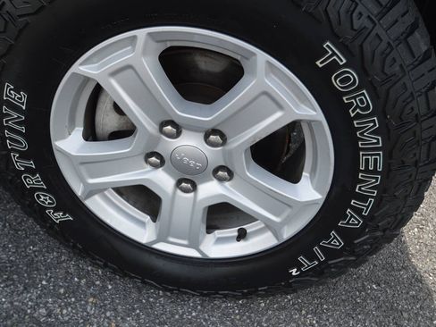 Used 2020 Jeep Wrangler Unlimited Sport S AWD/4WD image 4