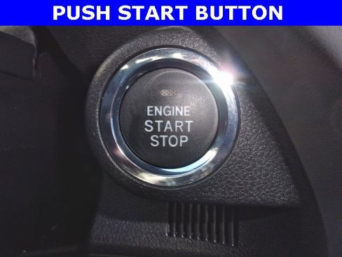 Used 2025 Subaru Crosstrek 2.5i Limited w/ Crosstrek Mirror Package image 4