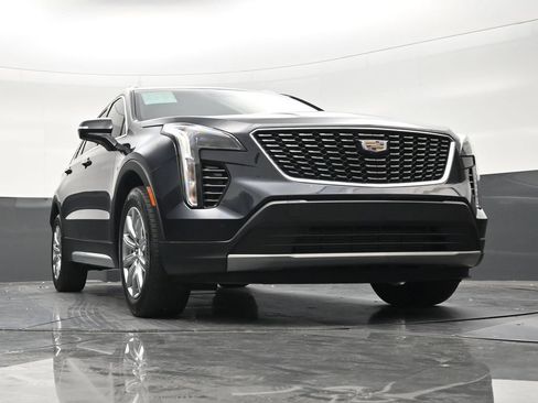 Used 2023 Cadillac XT4 Premium Luxury FWD image 27