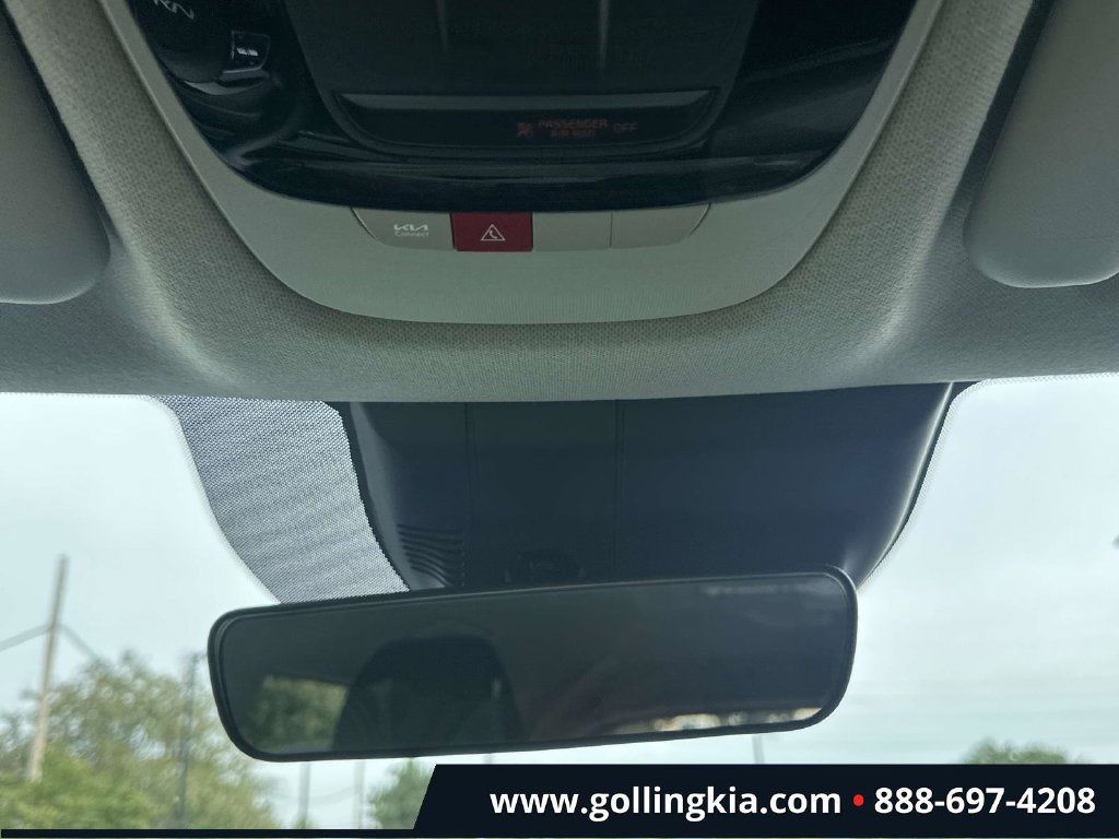 Certified 2026 Kia Seltos EX FWD image 29
