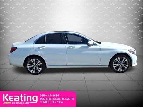 Used 2019 Mercedes-Benz C 300 4MATIC Sedan image 4