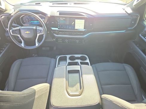 Certified 2026 Chevrolet Silverado 1500 LT w/ All Star Edition Plus image 12