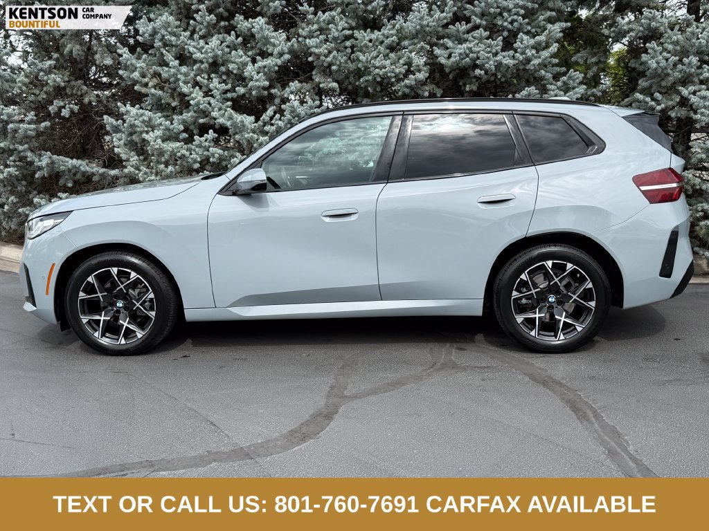 Used 2025 BMW X3 xDrive30i w/ Premium Package AWD/4WD image 4