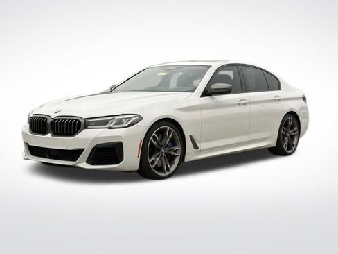 Used 2022 BMW M550i xDrive w/ Executive Package image 22