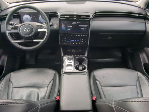 Used 2022 Hyundai Tucson Limited image 18