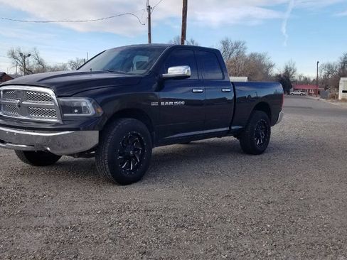 Used 2011 RAM 1500 Classic SLT AWD/4WD image 1